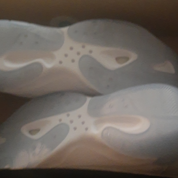 Brand New Jordan low top 11s - Picture 3 of 4